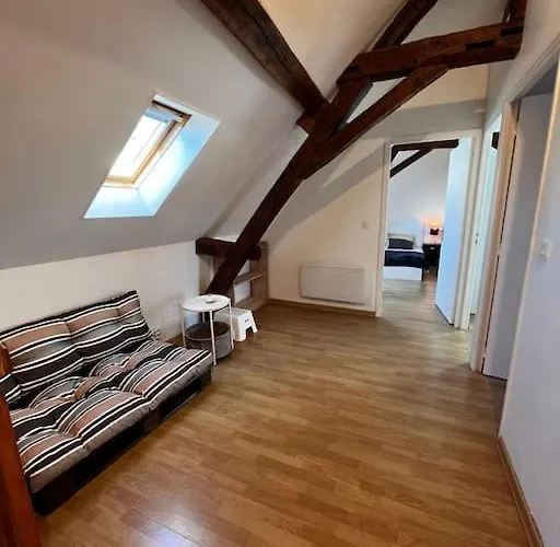 Du Coudray Nyaraló Neuille-Pont-Pierre